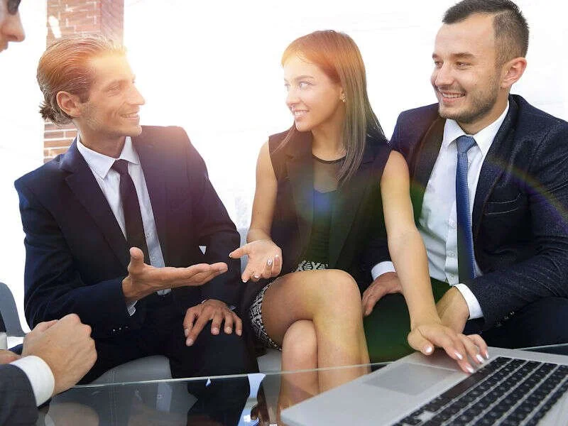 Ã‰quipe d'entrepreneurs en rÃ©union